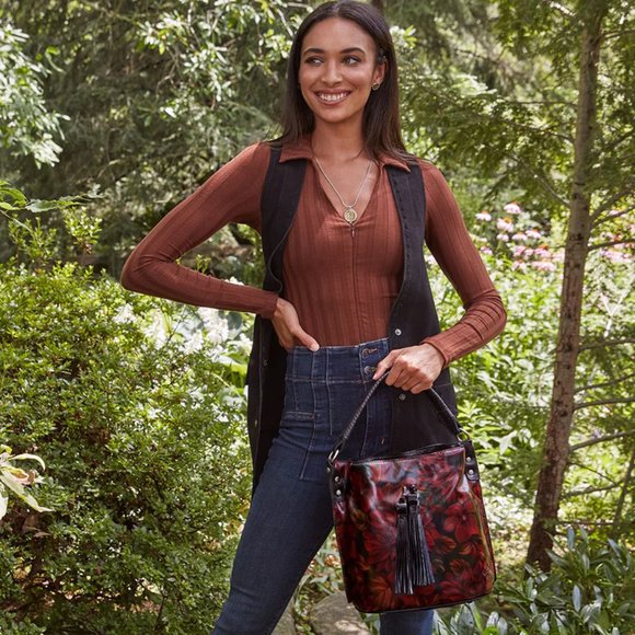 Patricia Nash "Otavia" Leather Bucket Crossbody----UNIQUE----MANY COLOR CHOICES!